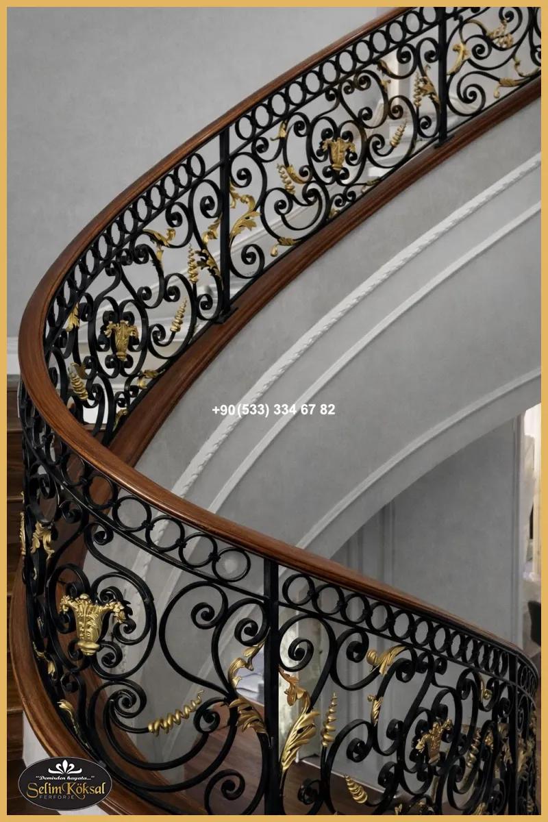 Merdiven Korkuluğu -Kiraçburnu