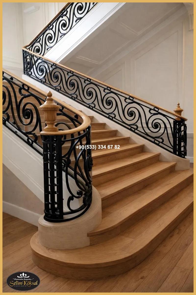 Merdiven Korkulukları MARMARA EVLERİ