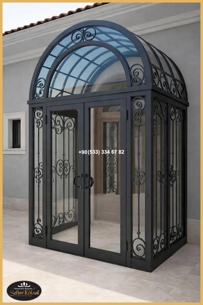 Villa Kapıları - Pelican Hill